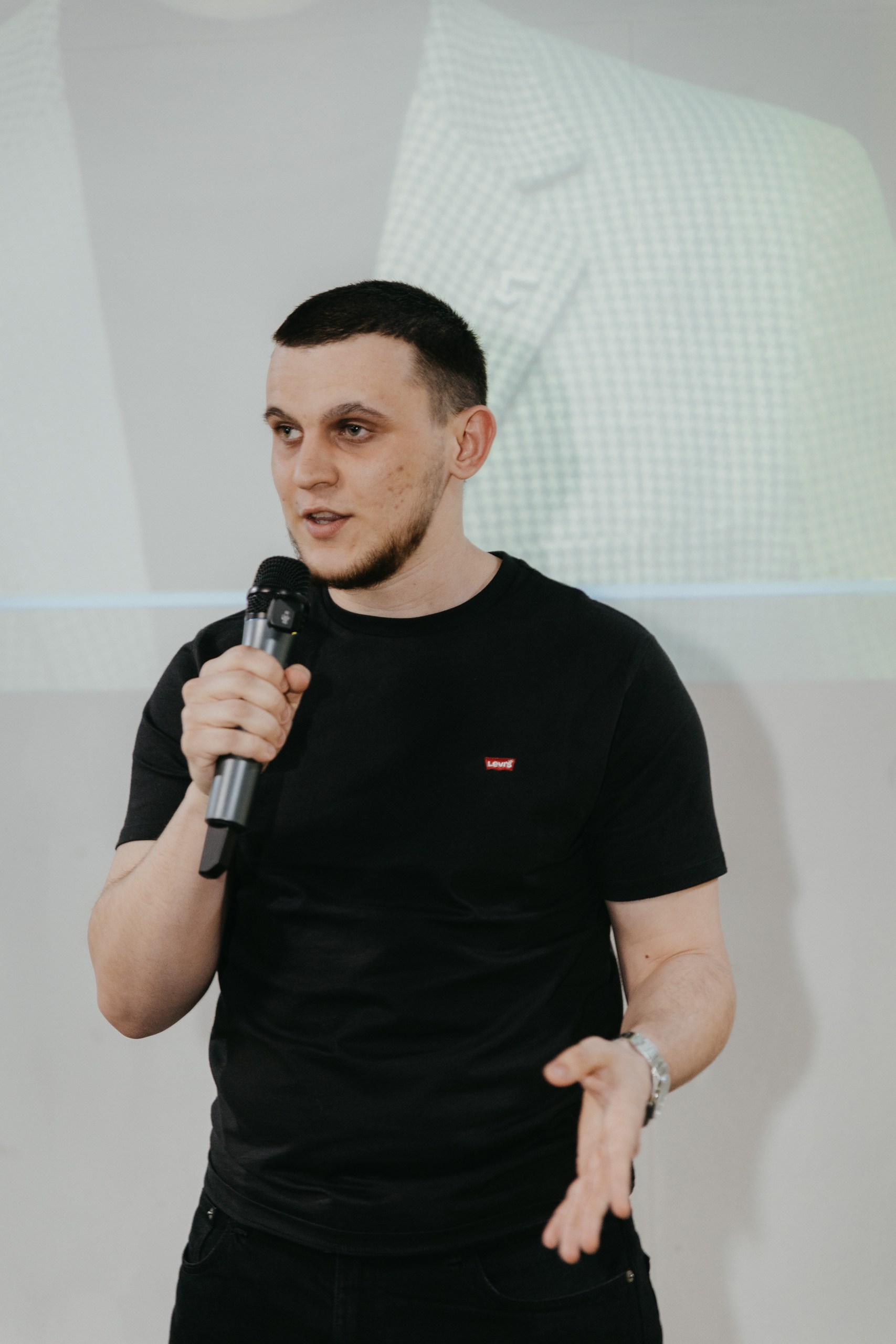 Владислав Богаченко